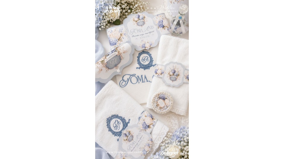 Trusou Botez Băiat Blue Hydrangea Hortensii Bleu și Monogramă Regală 8